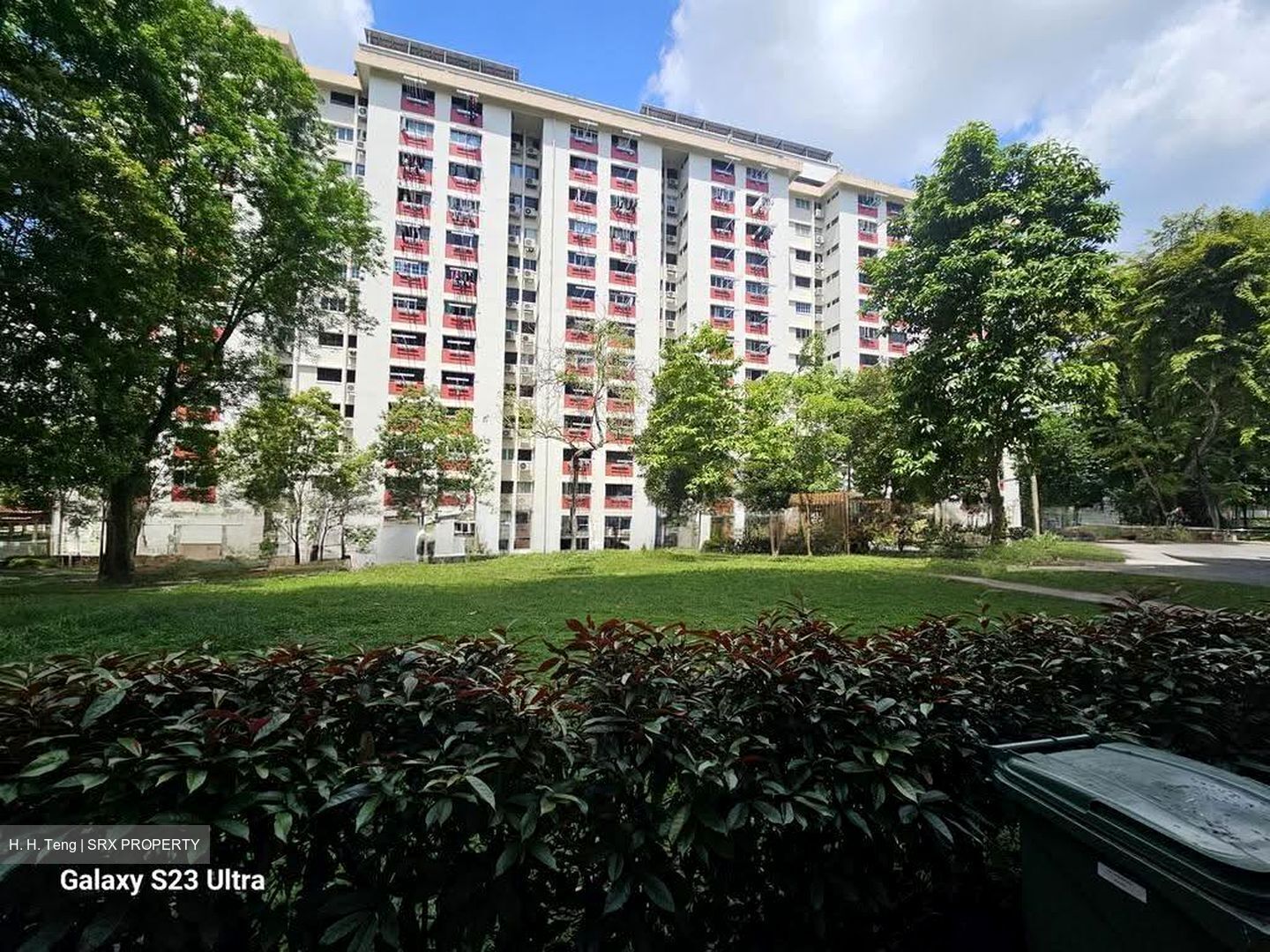 Yio Chu Kang Green (D20), Shop House #639374941